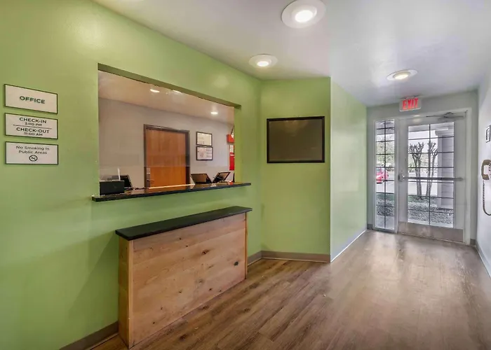 Extended Stay America Select Suites - Orlando - Sanford - Airport