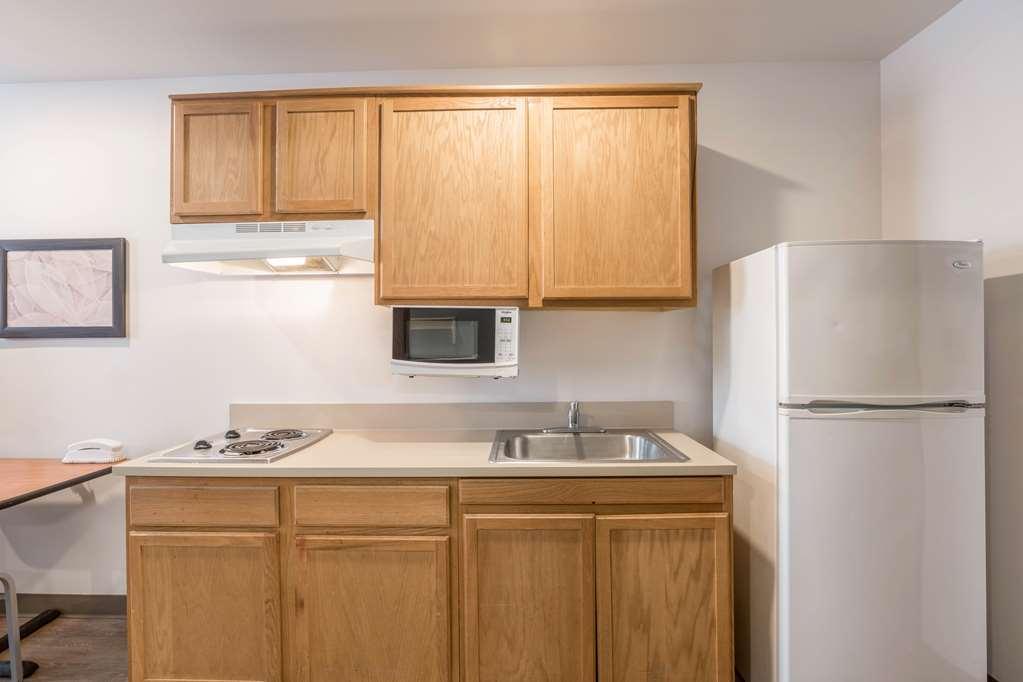 Extended America Select - Orlando - - Airport Hotel