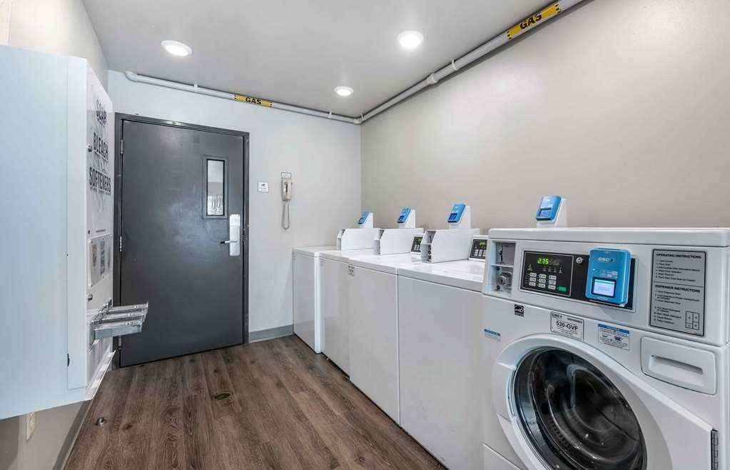 Extended America Select - Orlando - - Airport 2*