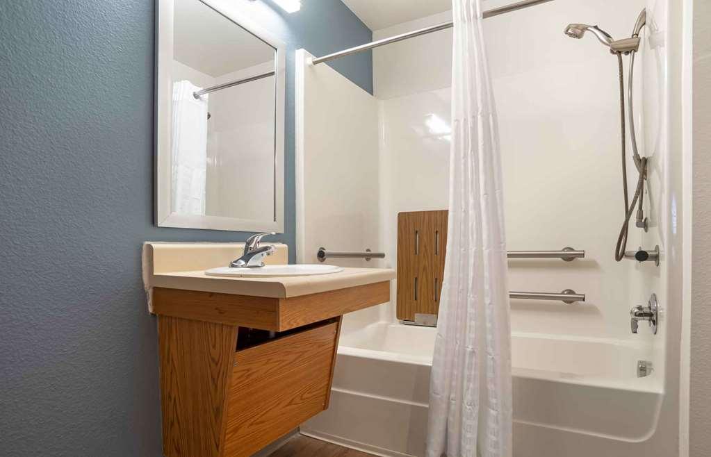 Extended America Select - Orlando - - Airport Hotel 2*