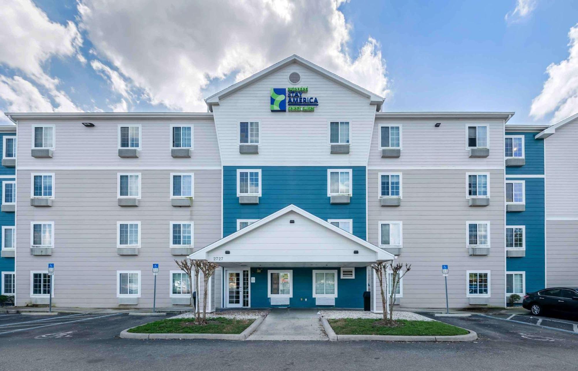 Extended America Select - Orlando - - Airport